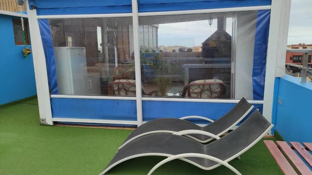 Apartamento Ático Arinaga con vistas , jacuzzi , terraza y barbacoa 0*,  España
